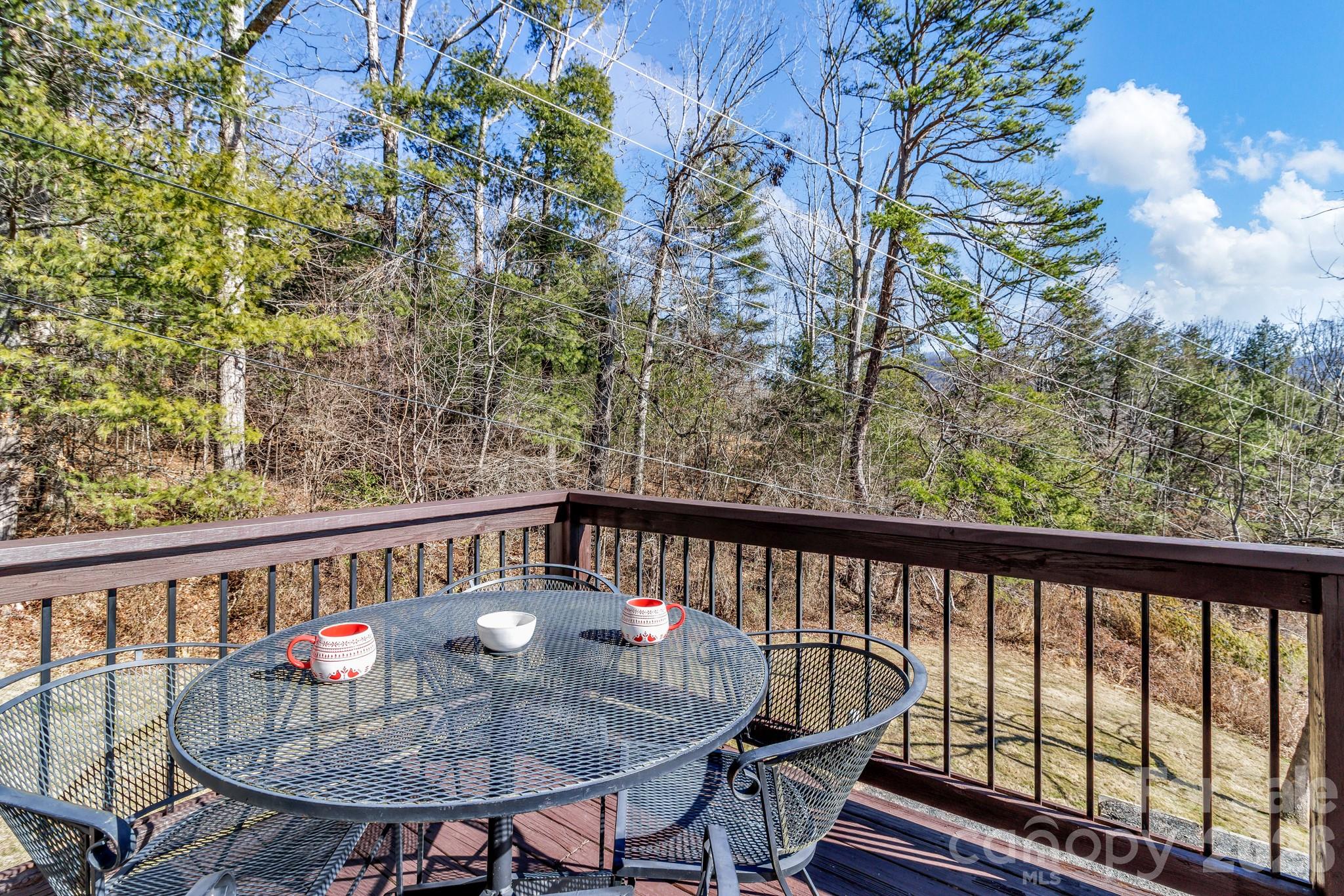 25 Union Chapel Road Weaverville NC 28787