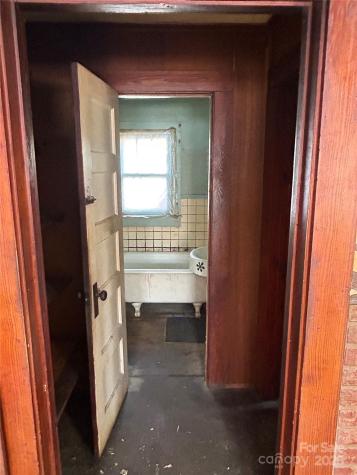 39 Rocky Ridge Road Asheville NC 28806