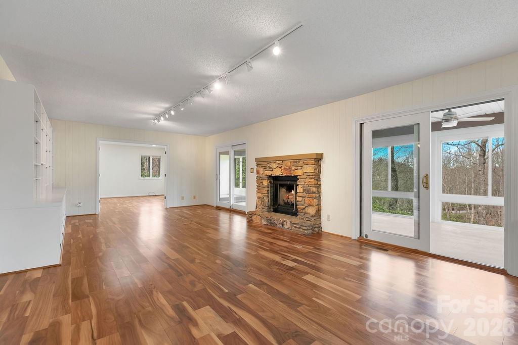400 Middle Connestee Trail Brevard NC 28712