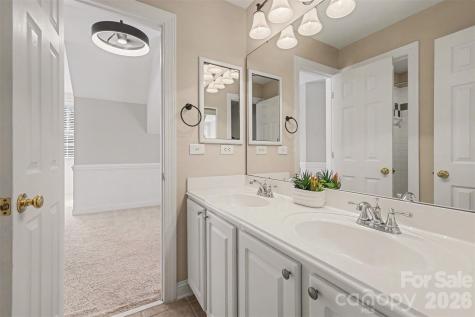 8403 Royster Run Waxhaw NC 28173