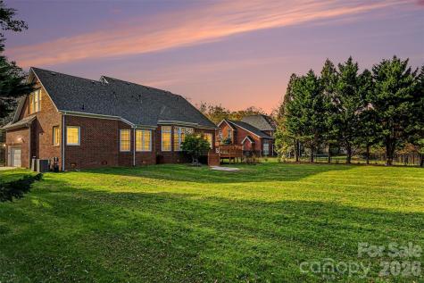 8403 Royster Run Waxhaw NC 28173