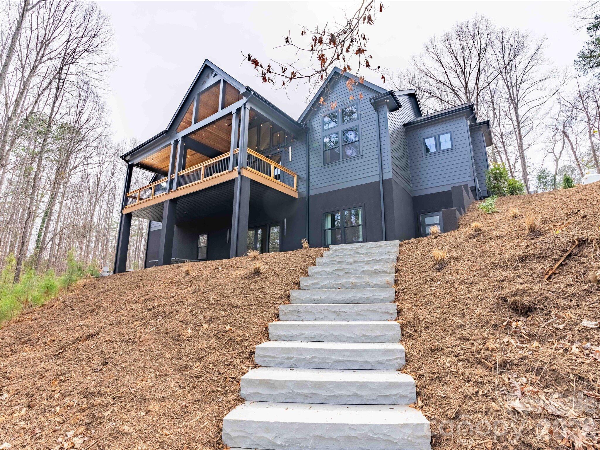 562 Normandy Road Mooresville NC 28117