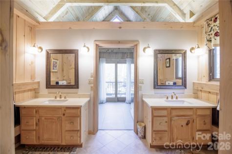 70 Aberdeen Lane Pisgah Forest NC 28768