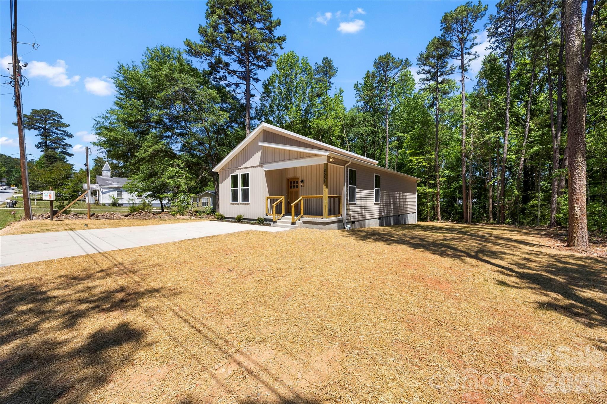 2555 Winfield Street Kannapolis NC 28083