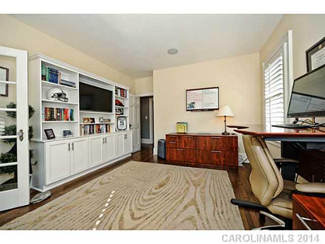 907 Mount Vernon Avenue Charlotte NC 28203
