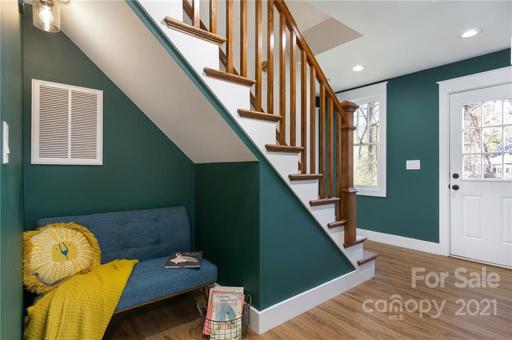 7 Cornelia Street Asheville NC 28801