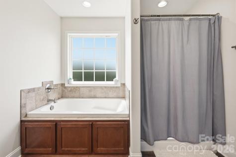 3923 Ritchie Road Lincolnton NC 28092