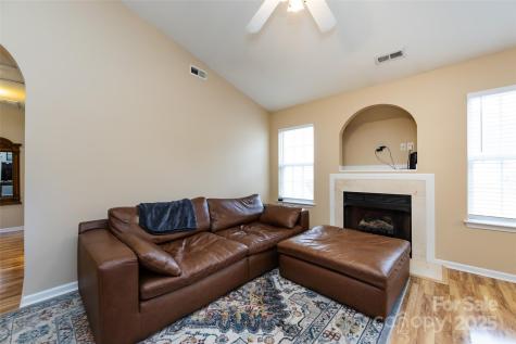 11015 Olde English Drive Charlotte NC 28216