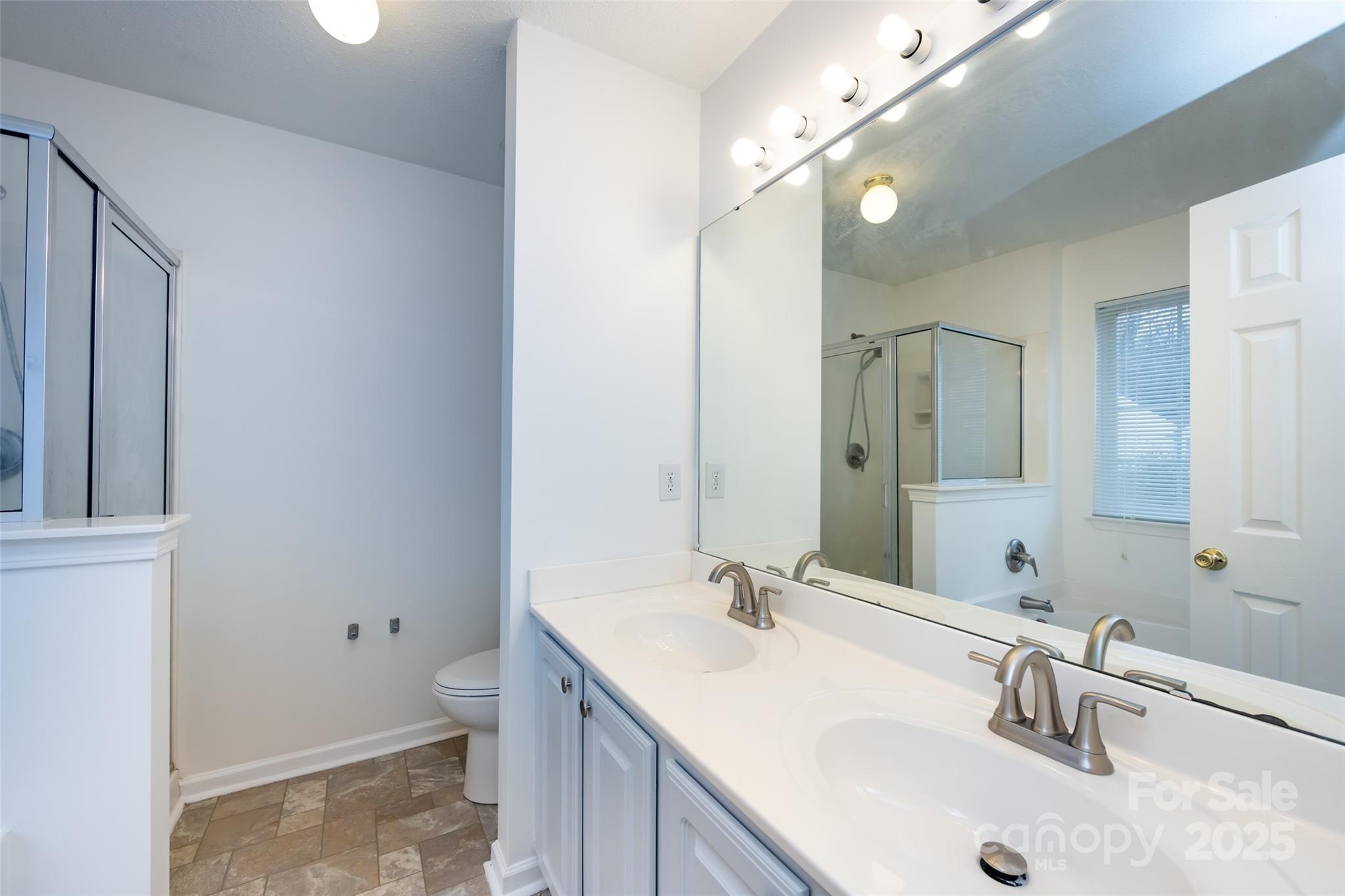 11015 Olde English Drive Charlotte NC 28216