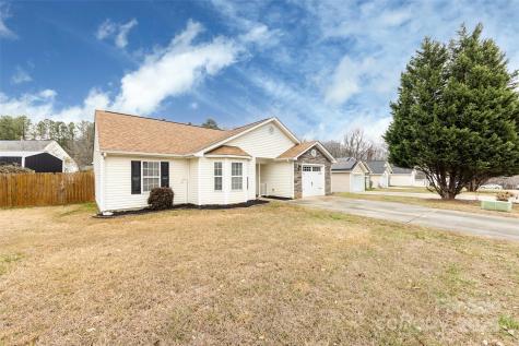 11015 Olde English Drive Charlotte NC 28216