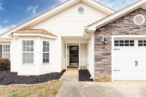 11015 Olde English Drive Charlotte NC 28216