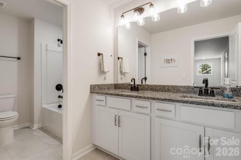 574 Fox Cove Road Hendersonville NC 28792