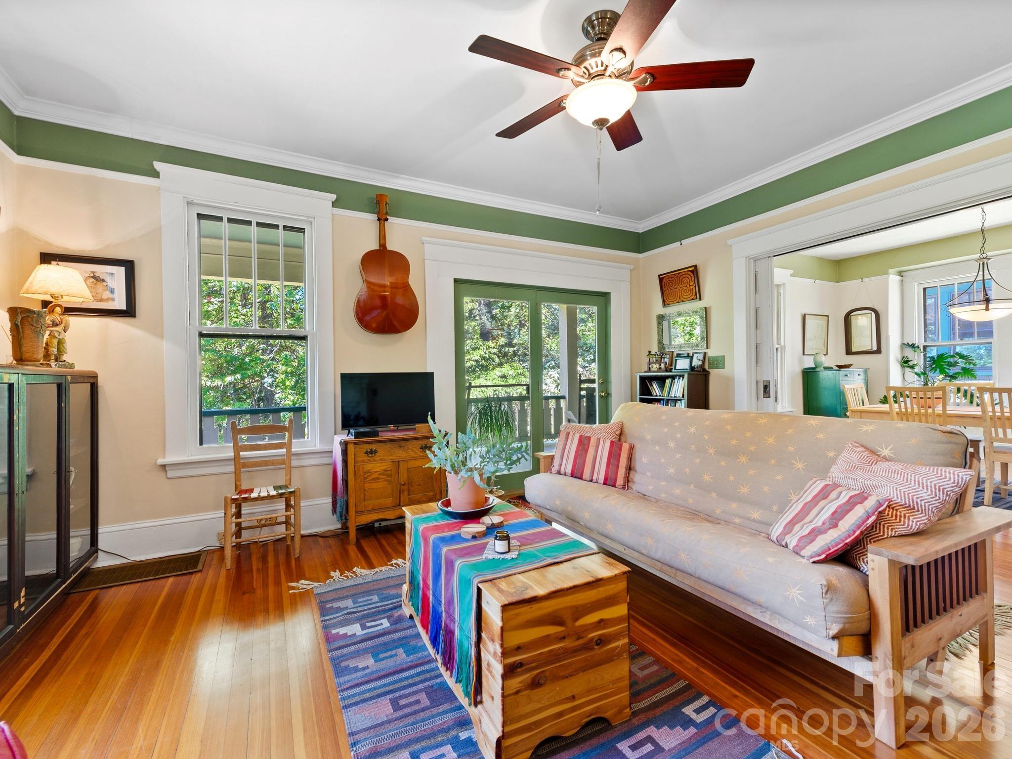 26 Unadilla Alley Asheville NC 28803