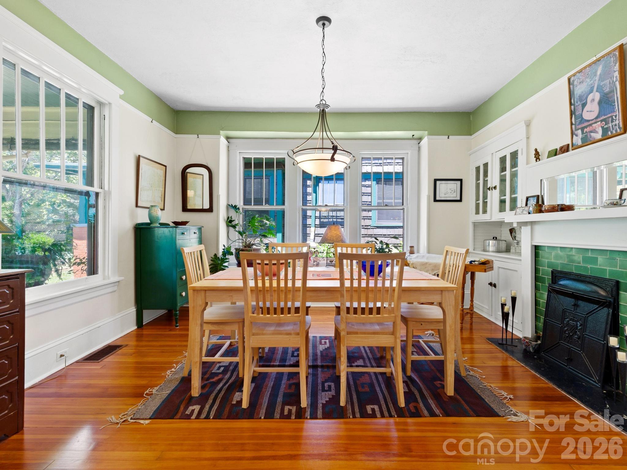 26 Unadilla Alley Asheville NC 28803