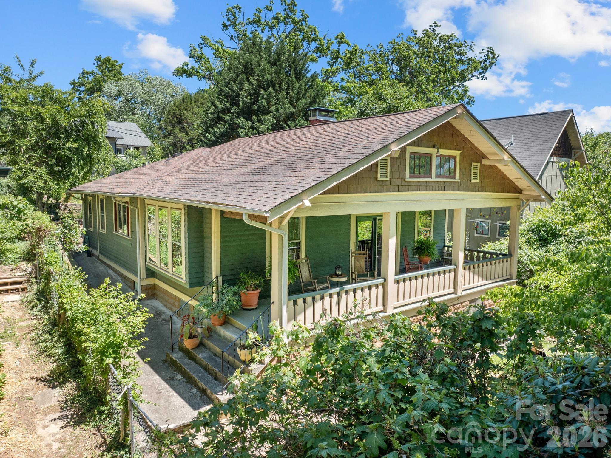 26 Unadilla Alley Asheville NC 28803