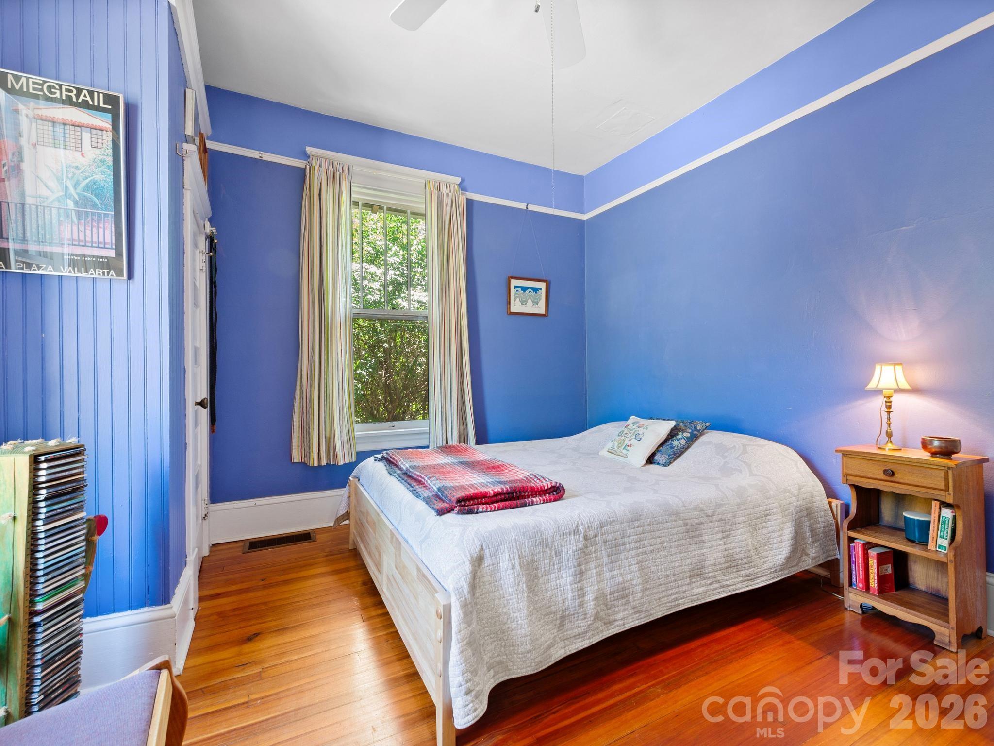 26 Unadilla Alley Asheville NC 28803