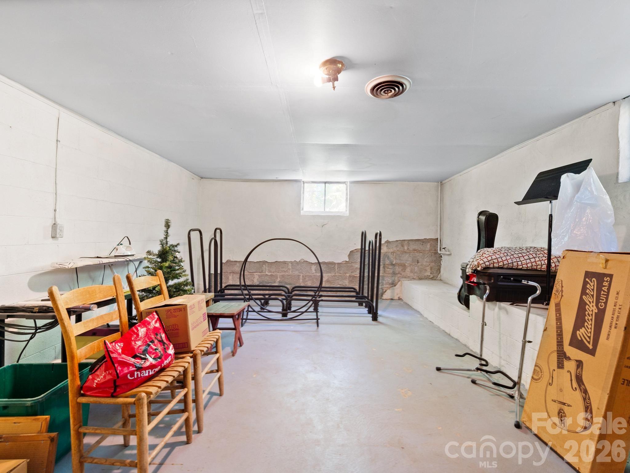 26 Unadilla Alley Asheville NC 28803