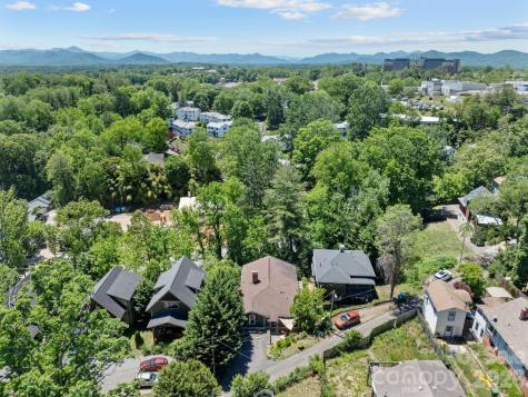 26 Unadilla Alley Asheville NC 28803