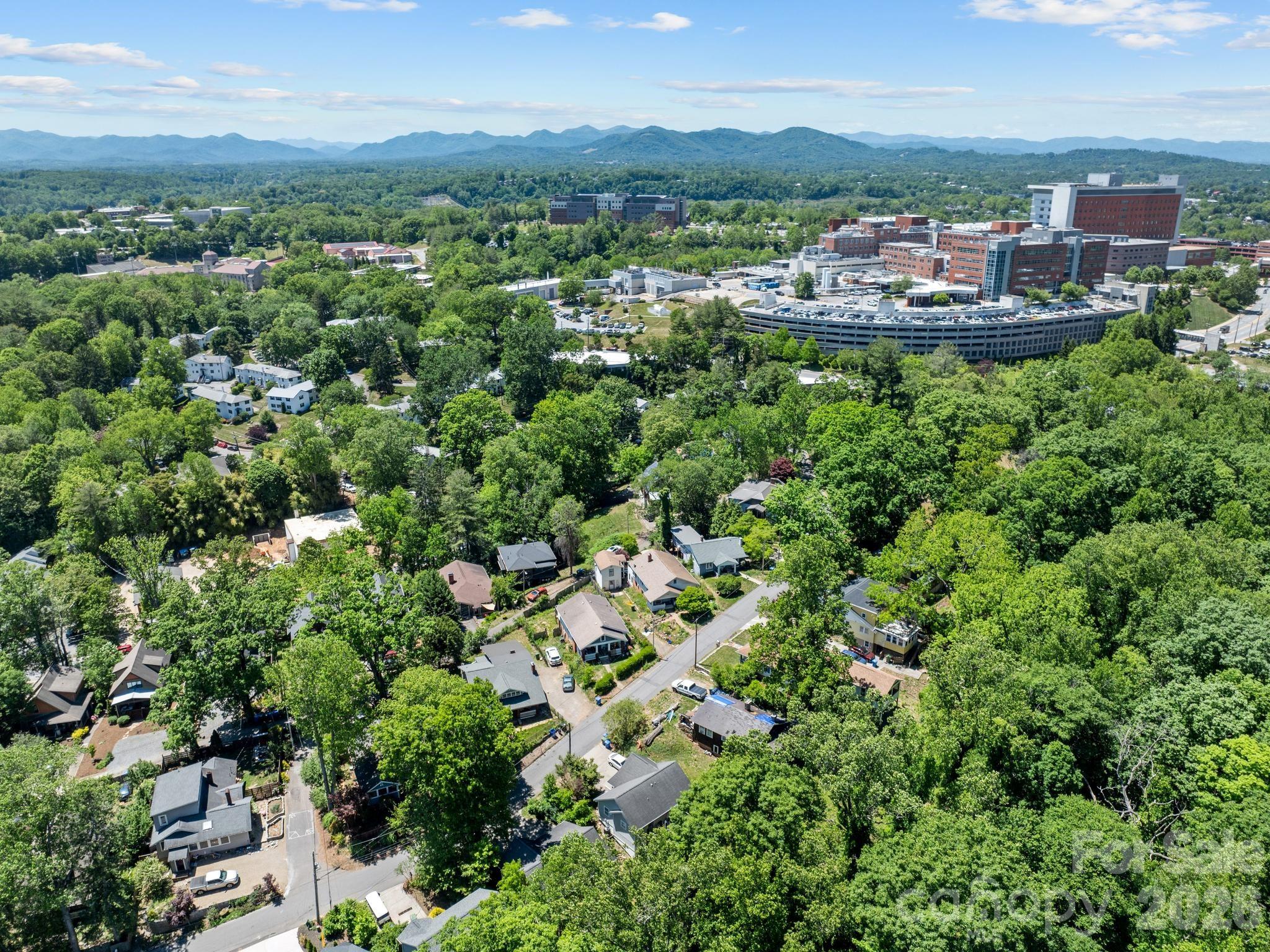 26 Unadilla Alley Asheville NC 28803