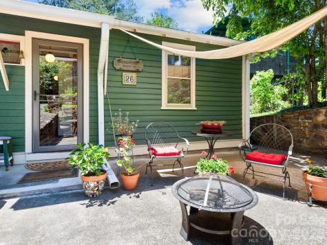 26 Unadilla Alley Asheville NC 28803