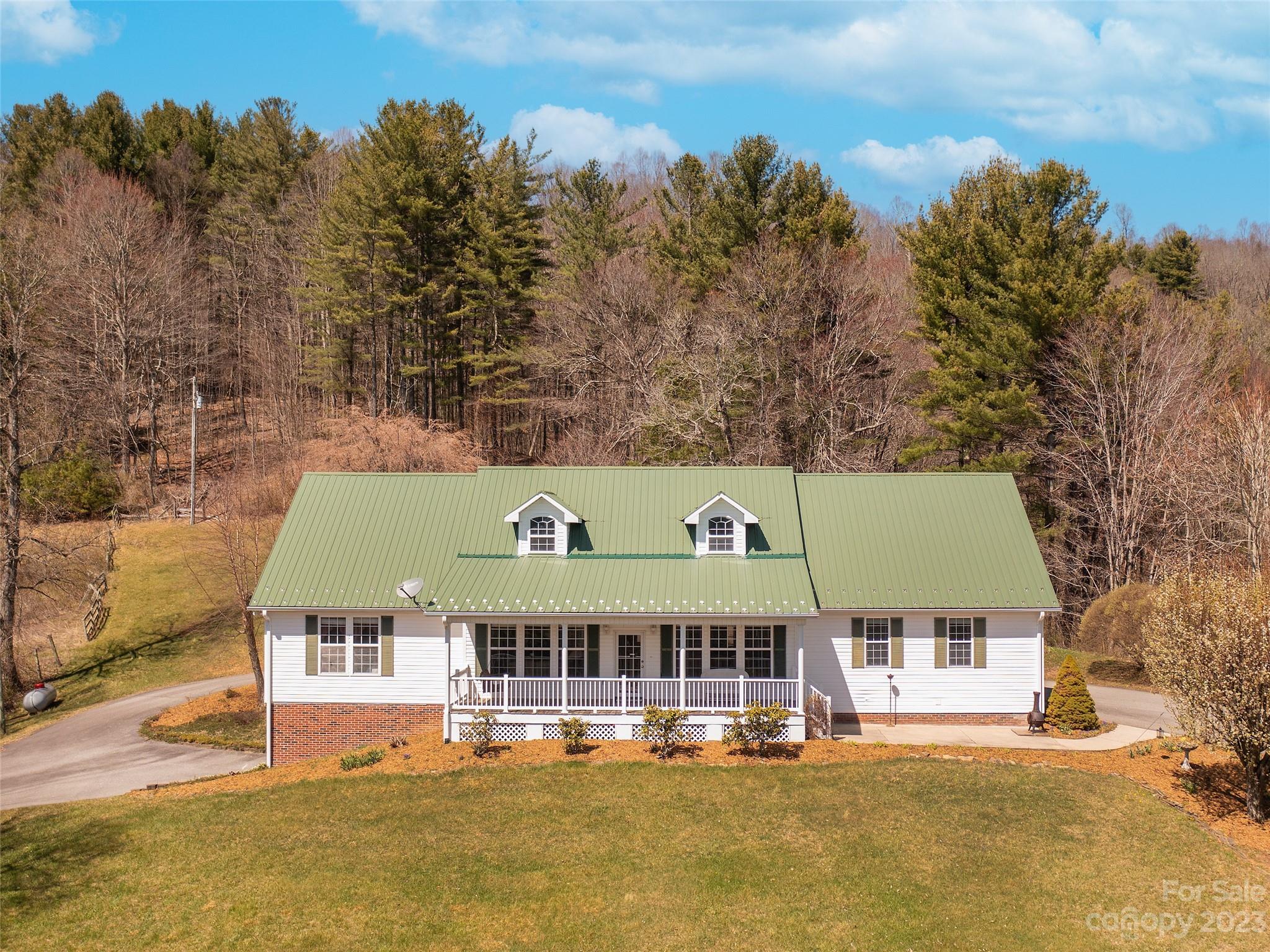 240 Phillips Ridge Bakersville NC 28705