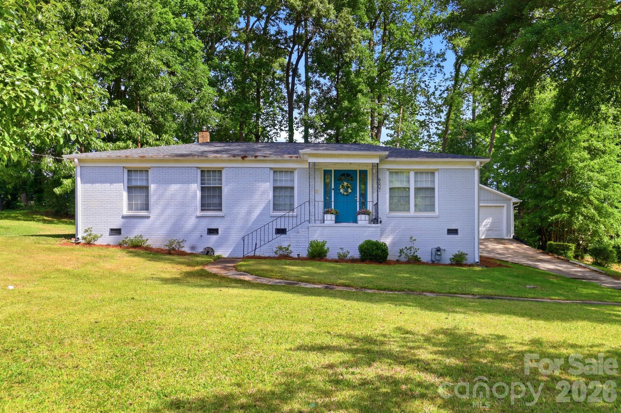 6607 Elmwood Circle Charlotte NC 28214