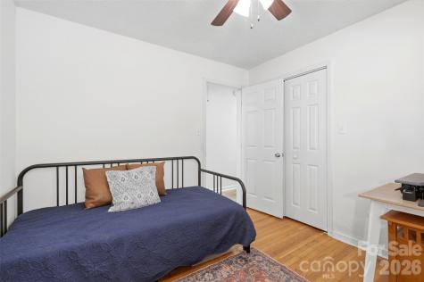 6607 Elmwood Circle Charlotte NC 28214
