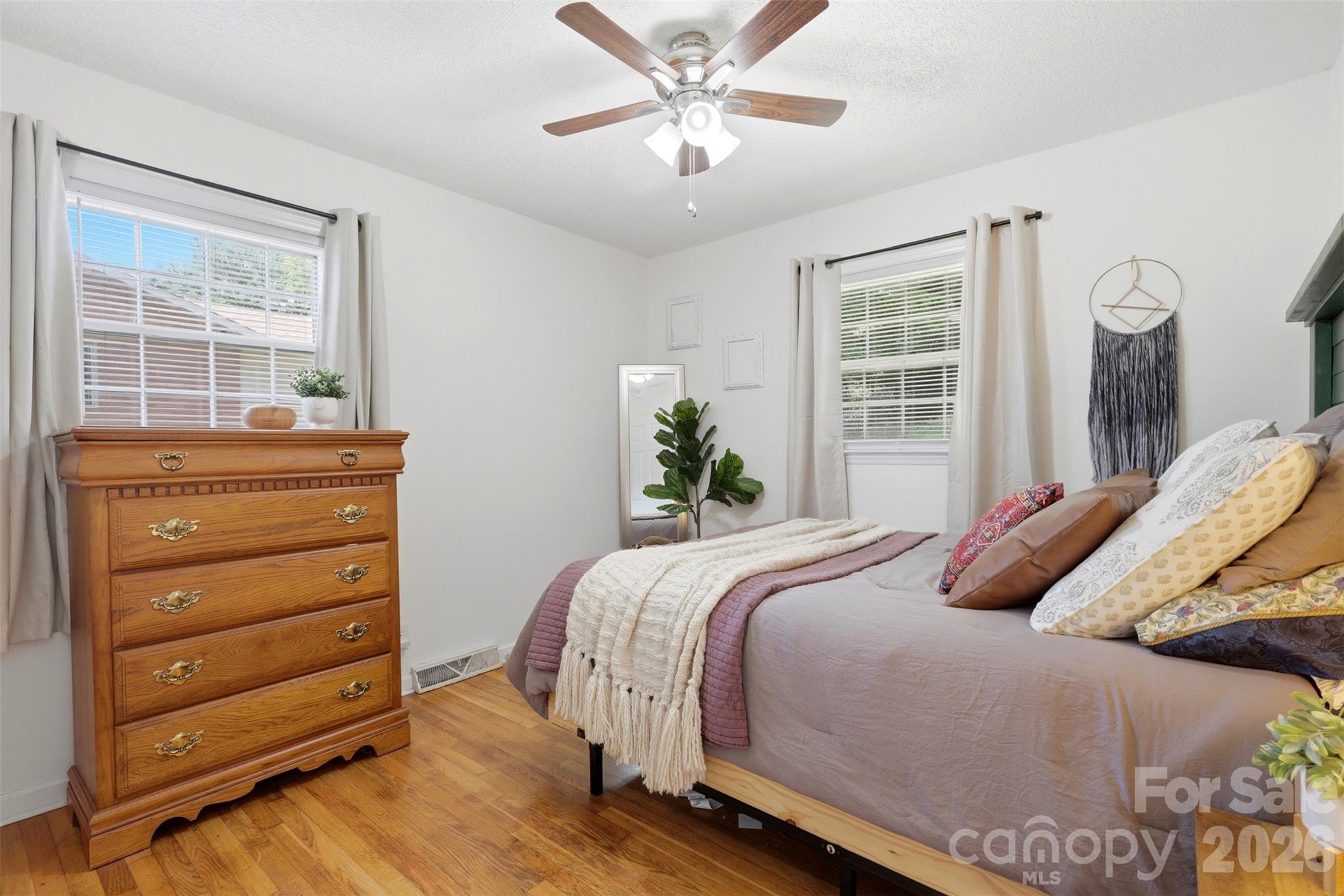 6607 Elmwood Circle Charlotte NC 28214