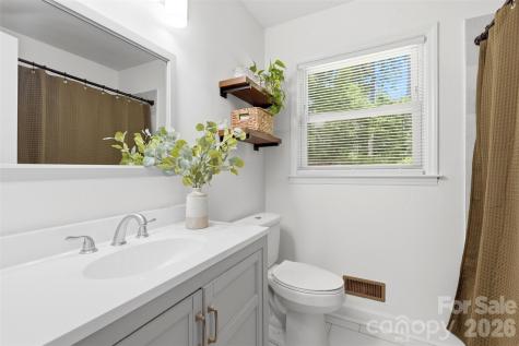 6607 Elmwood Circle Charlotte NC 28214