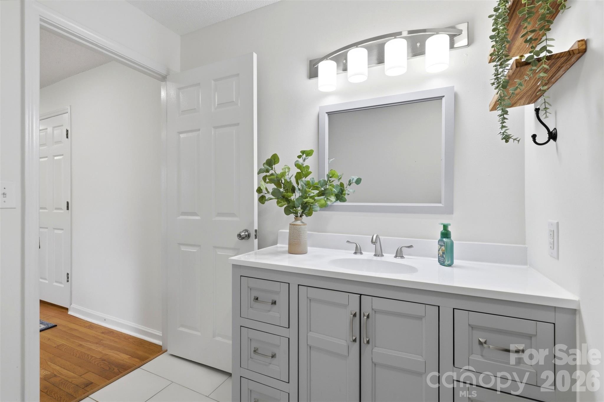 6607 Elmwood Circle Charlotte NC 28214