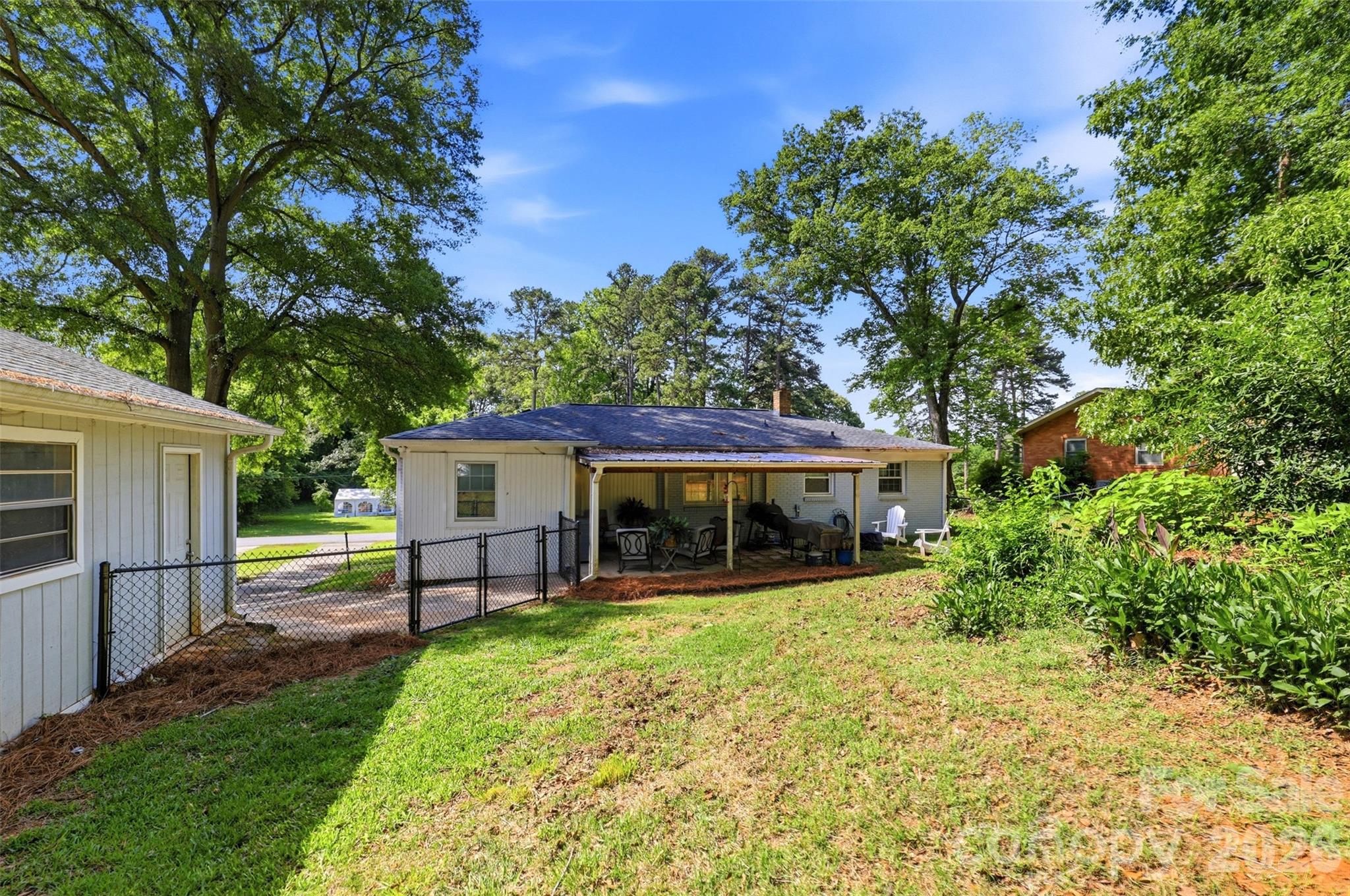 6607 Elmwood Circle Charlotte NC 28214