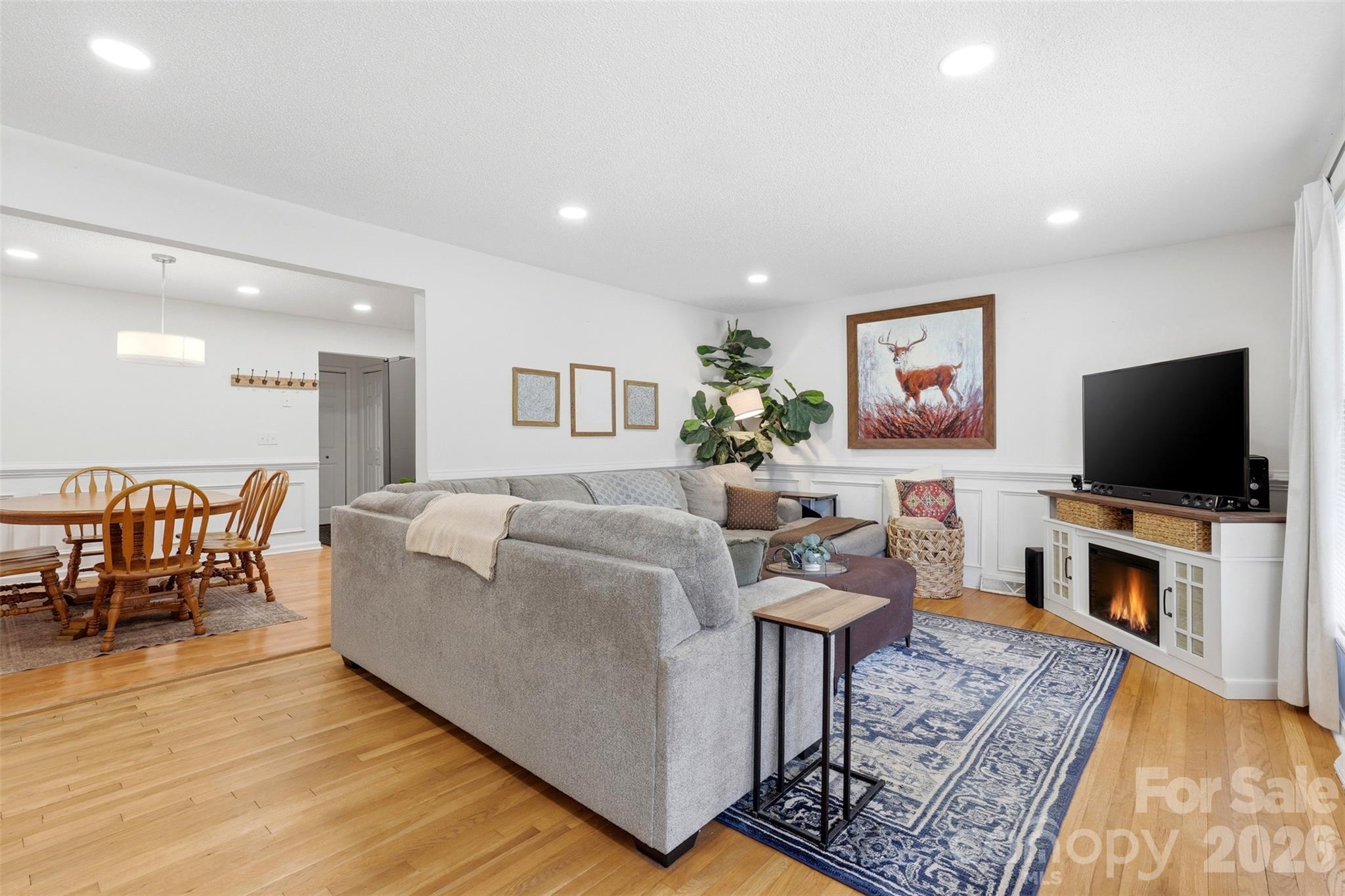 6607 Elmwood Circle Charlotte NC 28214