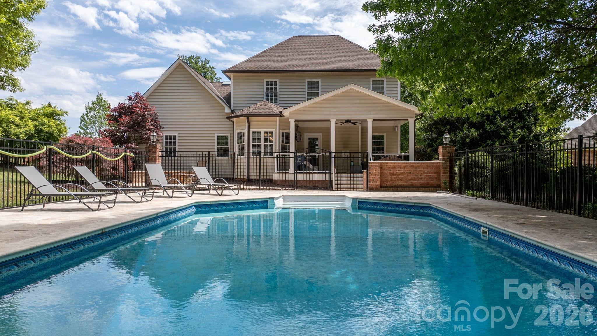 4525 18th Street Lane NE Hickory NC 28601