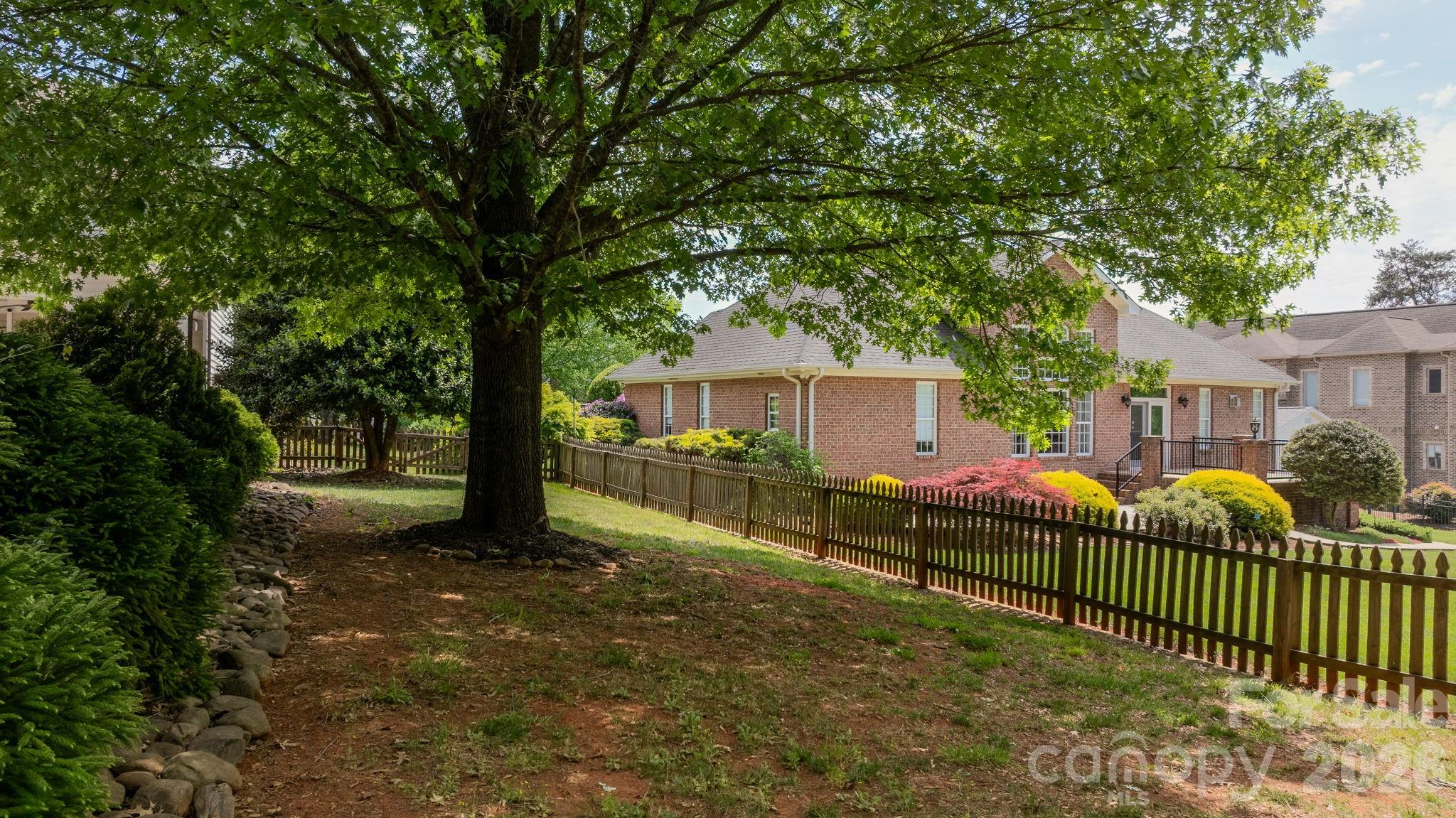 4525 18th Street Lane NE Hickory NC 28601