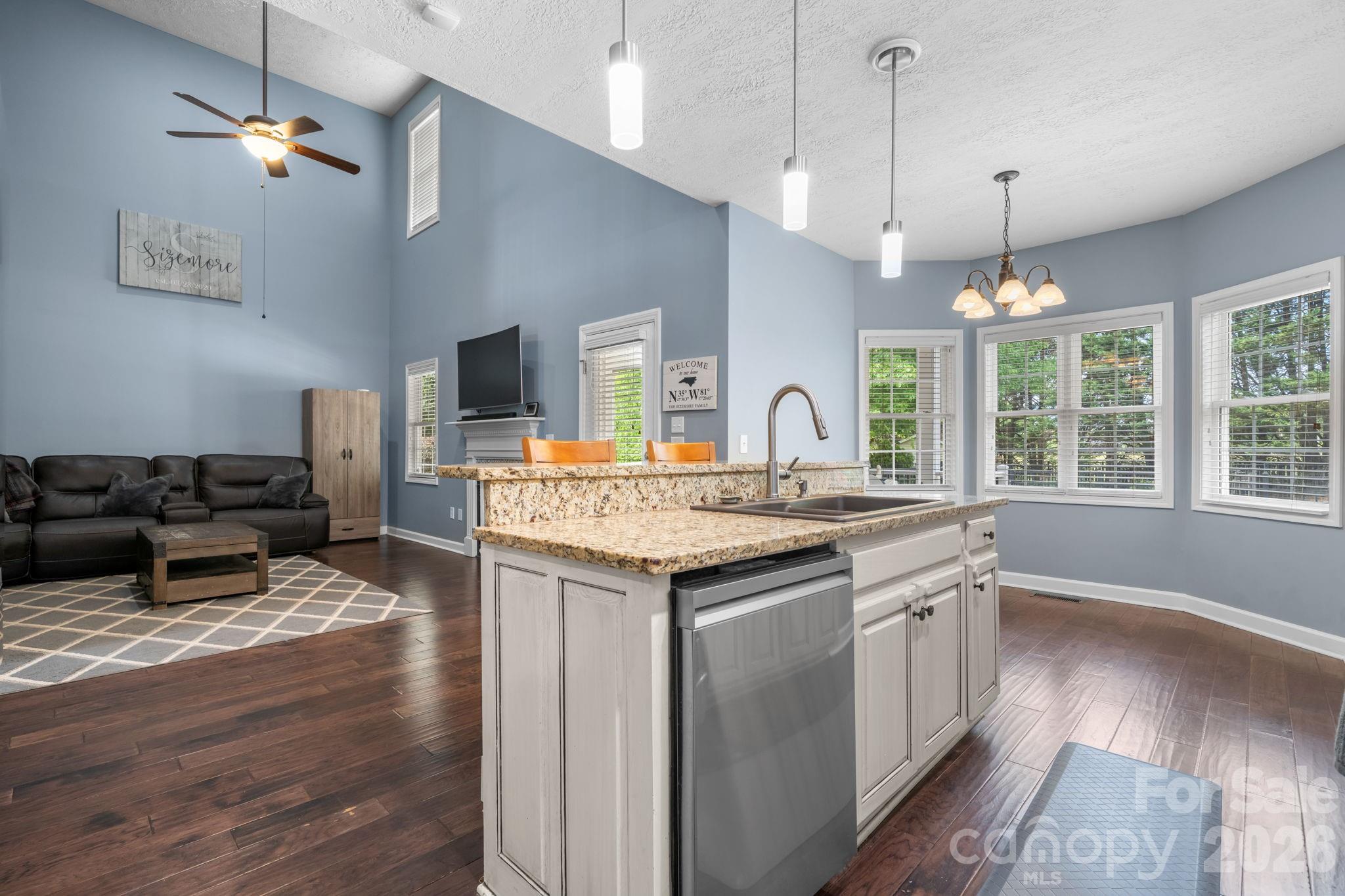 4525 18th Street Lane NE Hickory NC 28601