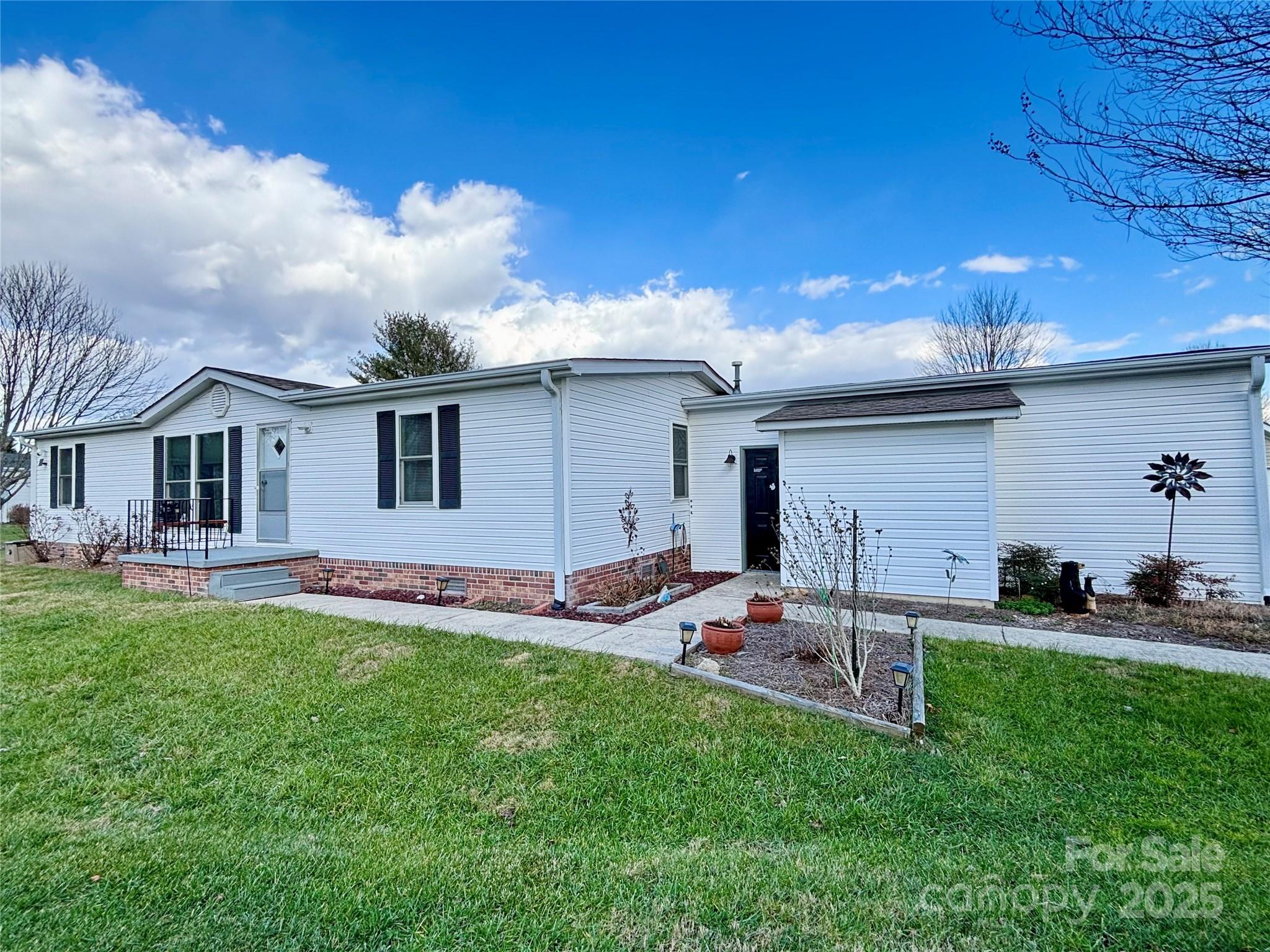 209 Red Birch Court Hendersonville NC 28739