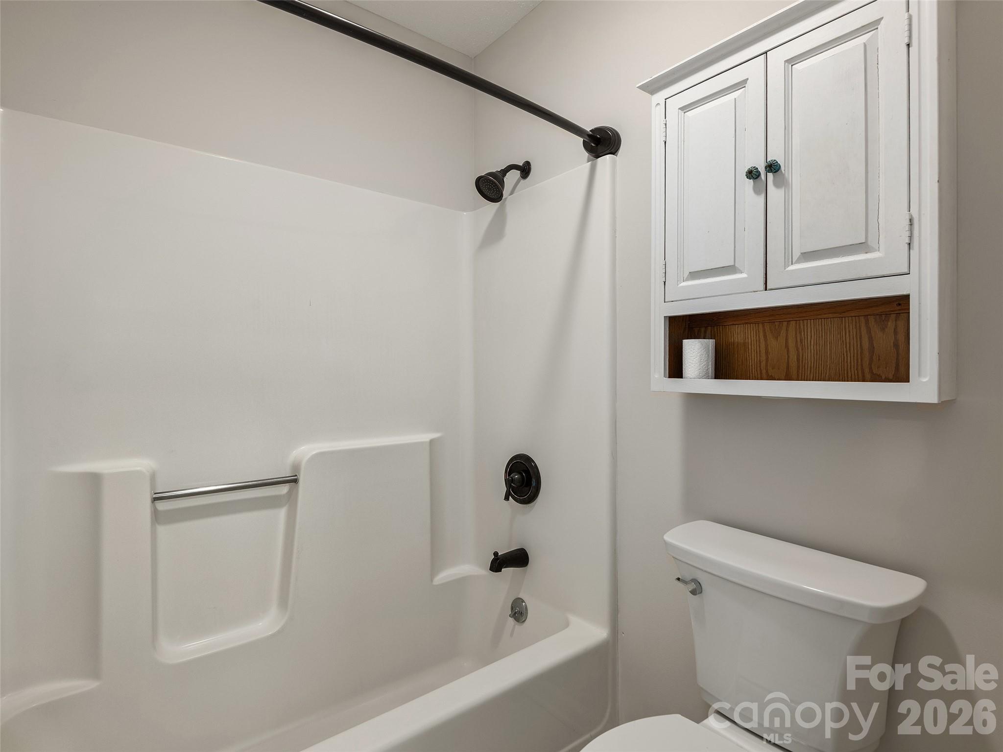 30 Kanuga Heights Lane Hendersonville NC 28739