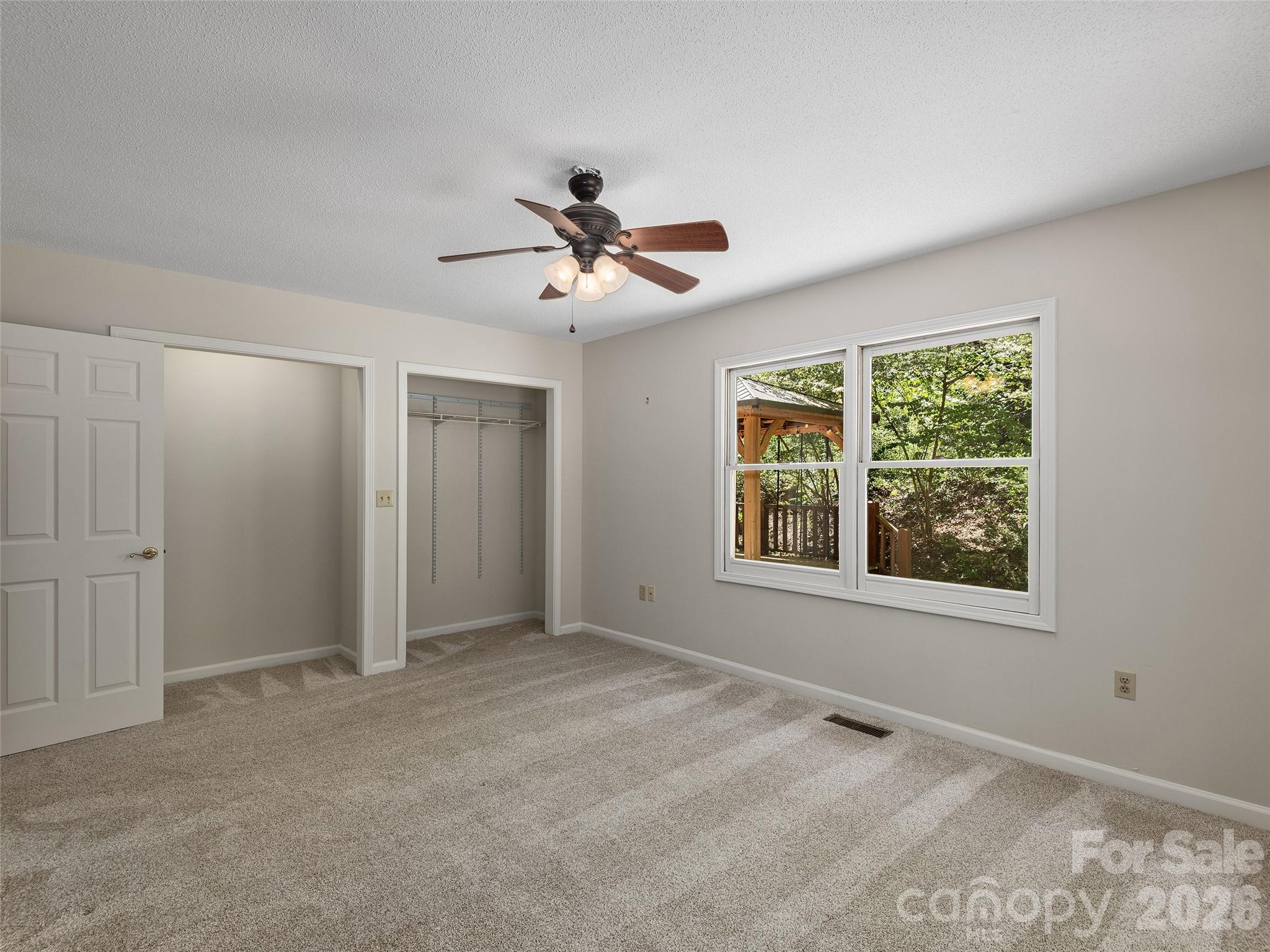 30 Kanuga Heights Lane Hendersonville NC 28739