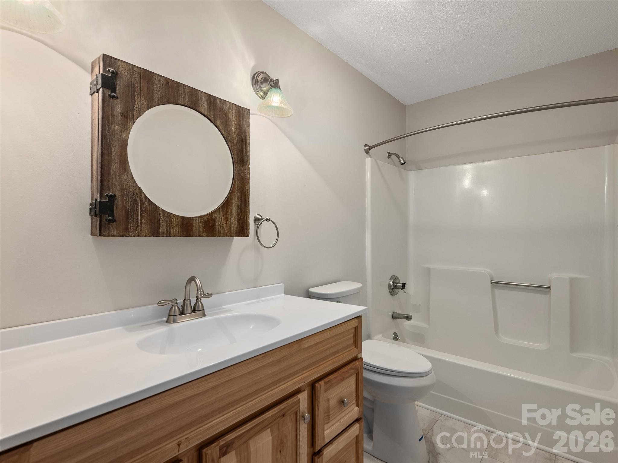 30 Kanuga Heights Lane Hendersonville NC 28739