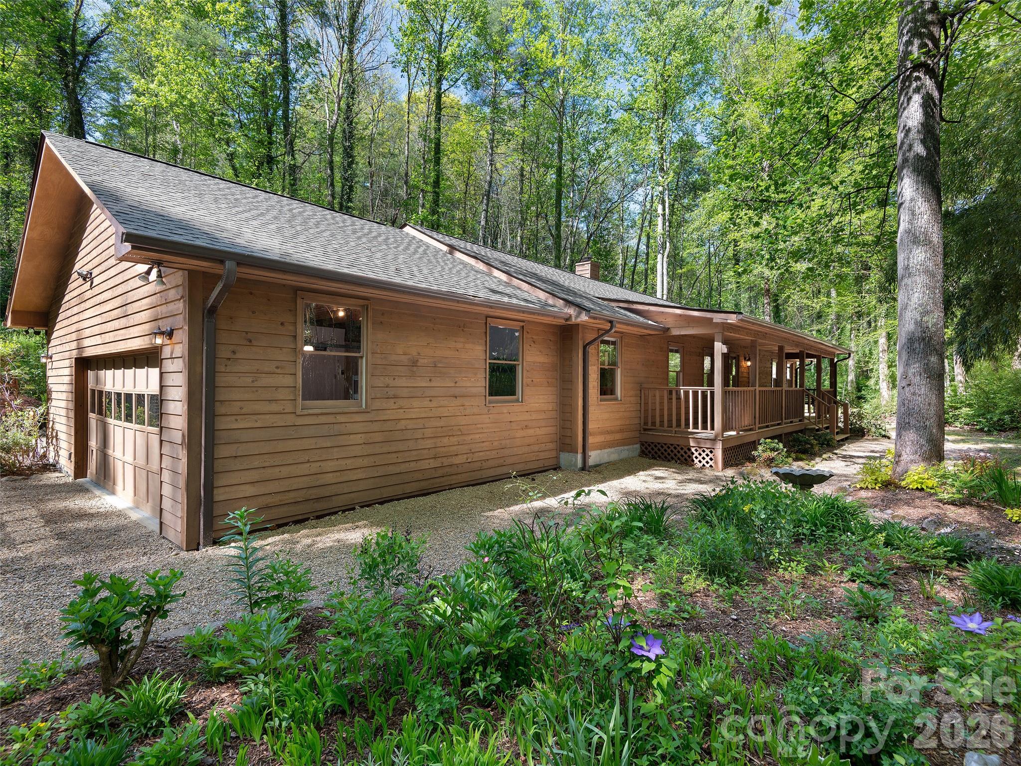 30 Kanuga Heights Lane Hendersonville NC 28739