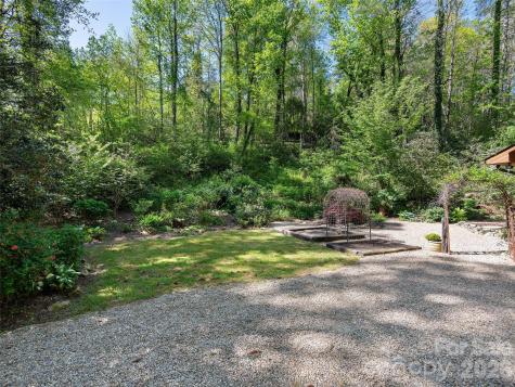 30 Kanuga Heights Lane Hendersonville NC 28739