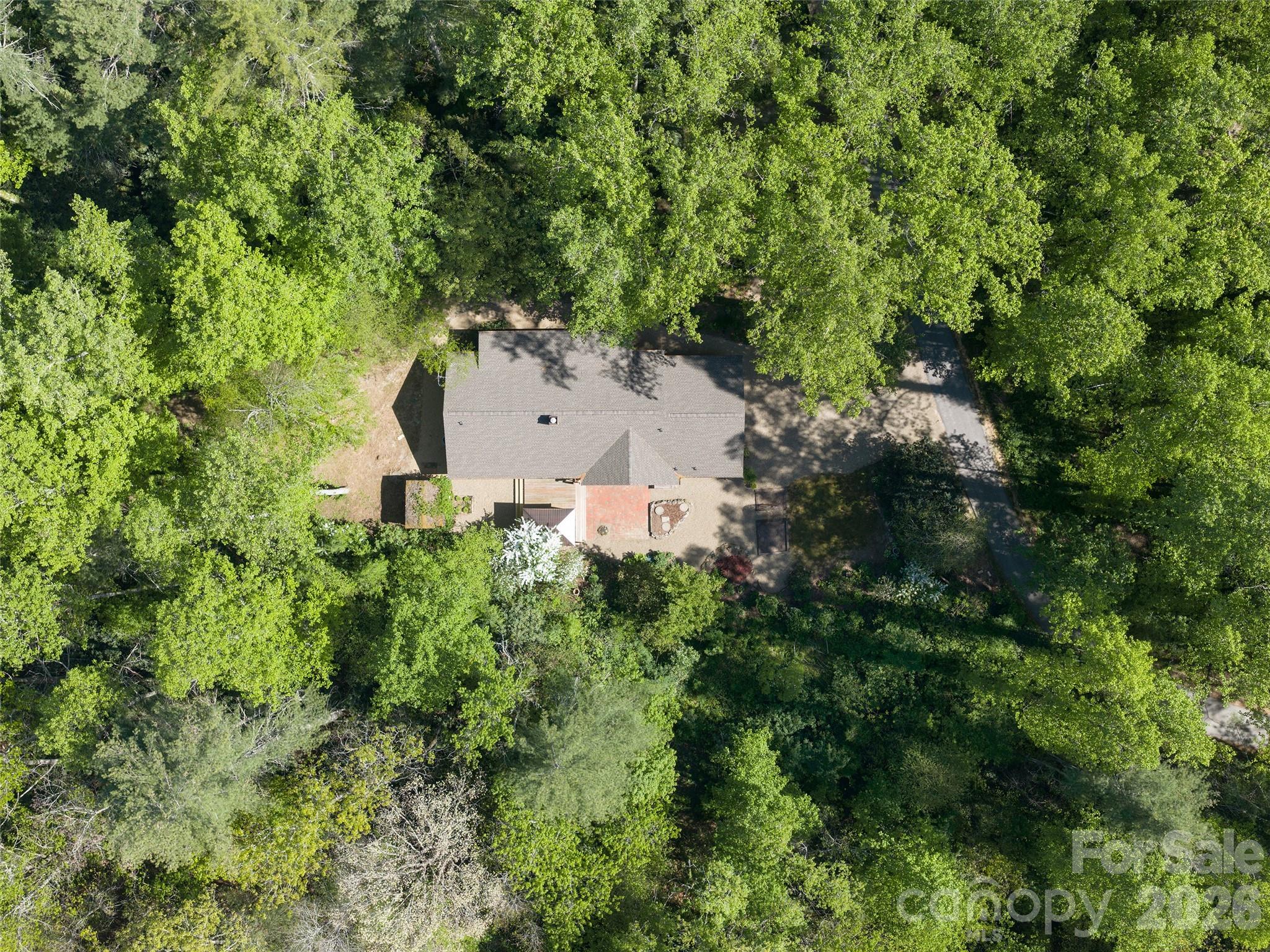 30 Kanuga Heights Lane Hendersonville NC 28739