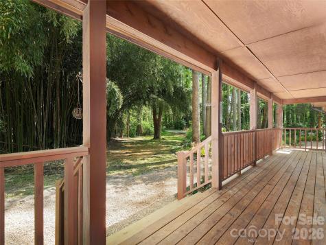 30 Kanuga Heights Lane Hendersonville NC 28739