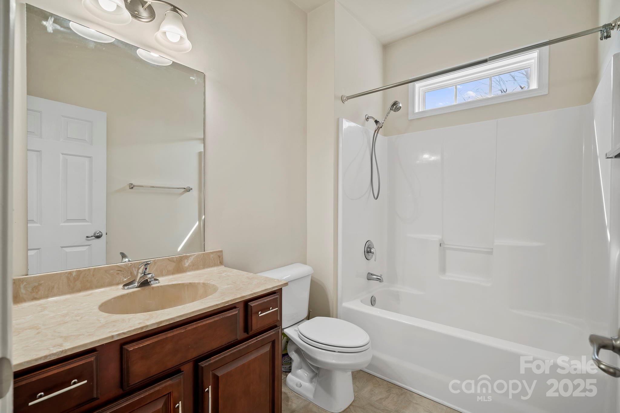 2 Breyerton Court Asheville NC 28804