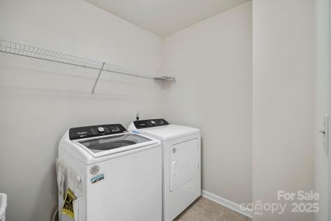 2 Breyerton Court Asheville NC 28804