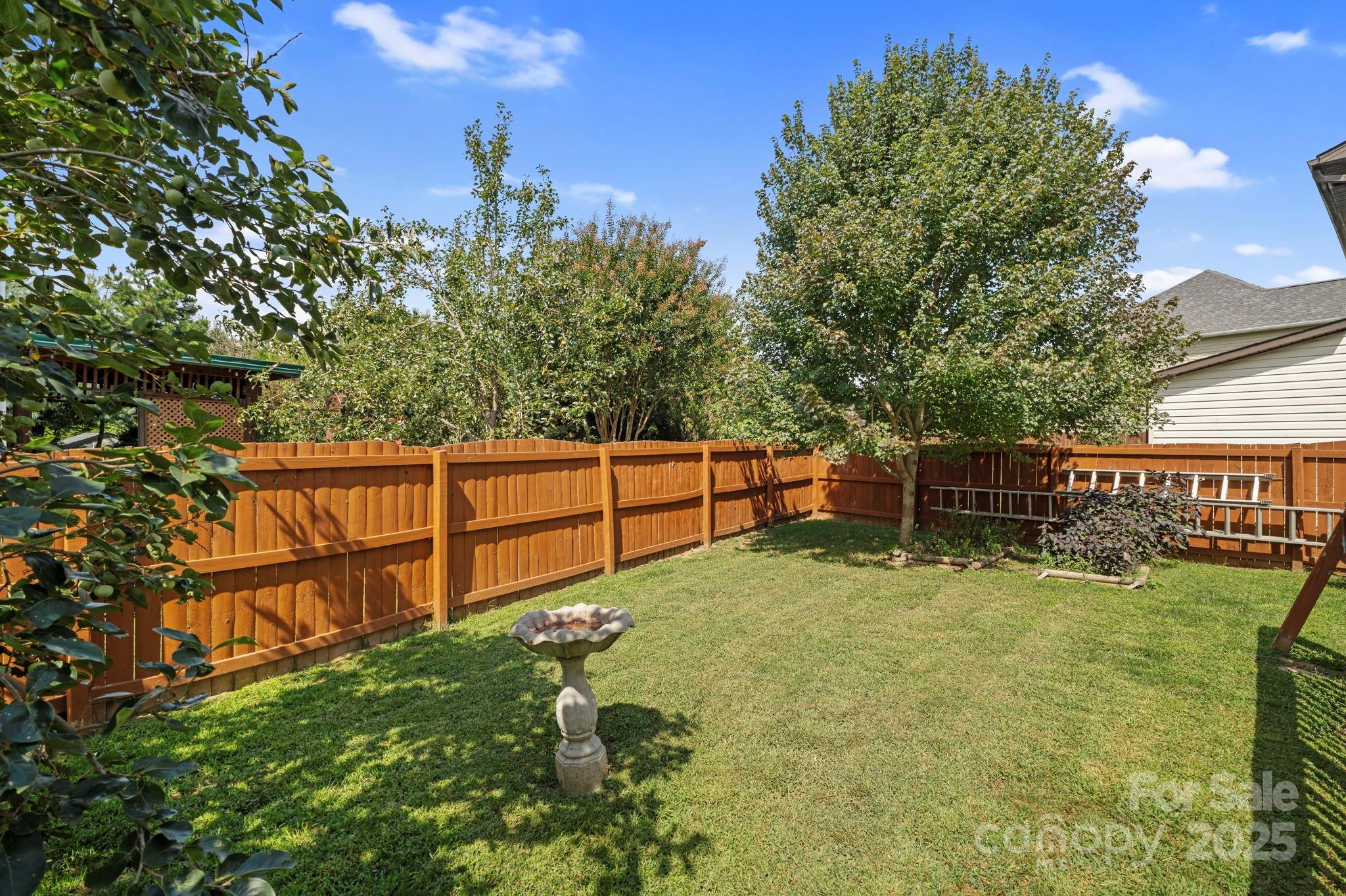 2 Breyerton Court Asheville NC 28804