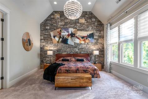 86 Brookline Drive Asheville NC 28803