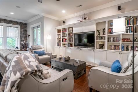 86 Brookline Drive Asheville NC 28803