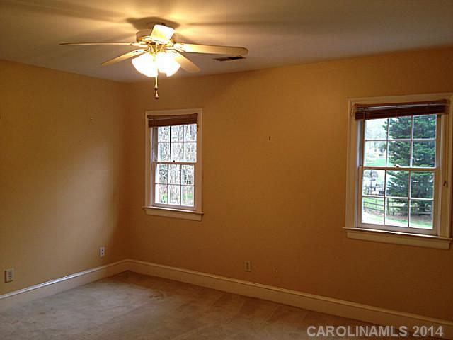 9220 Tillot Drive Matthews NC 28105