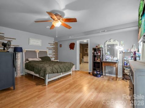 60 Zion Hill Road Marion NC 28752